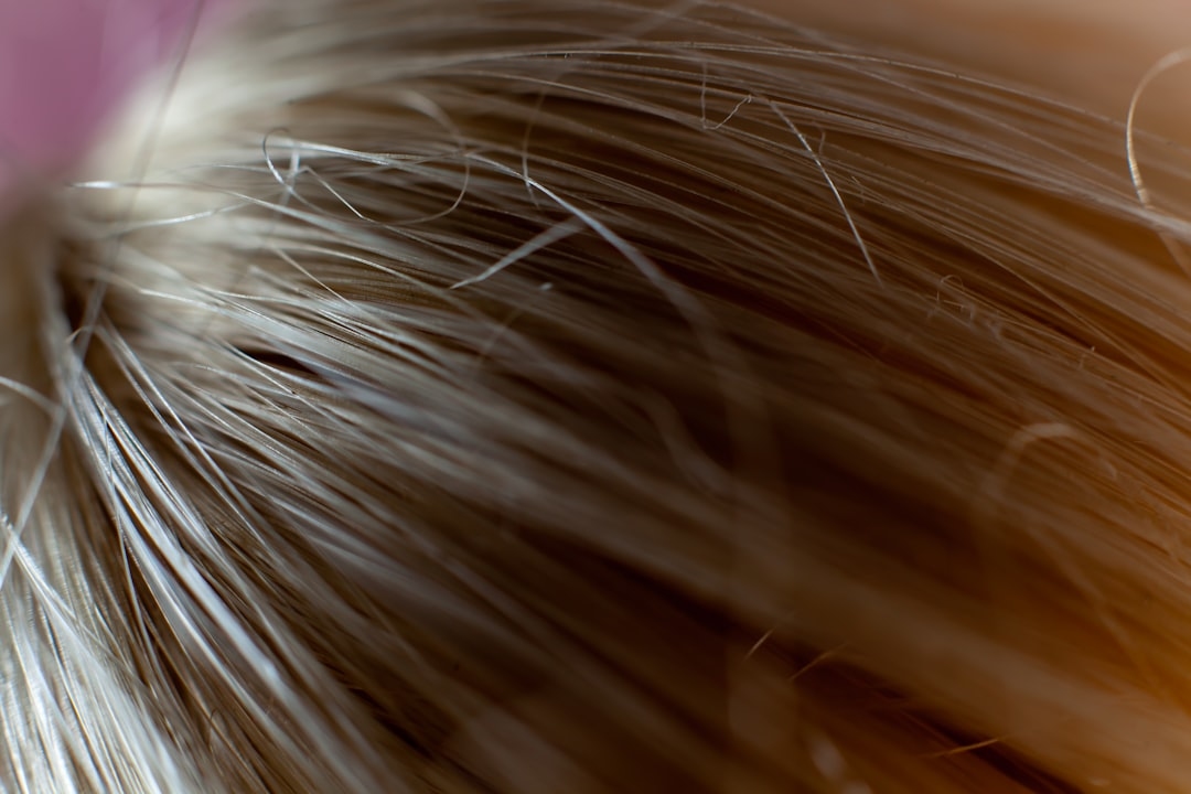 What Is a Hair Topper? The Non-Invasive Hair Loss Solution Explained
